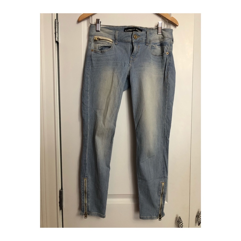 Pin striped light washed express jeans